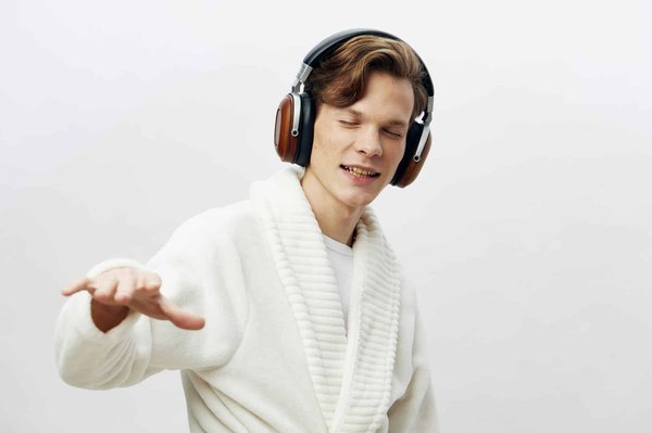 How Can Urban Soundscaping Reduce Noise Pollution-Related Stress?